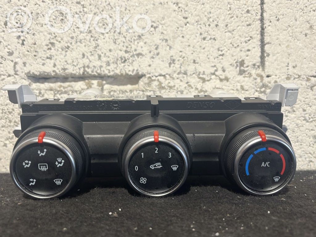 Renault Clio V Climate control unit 