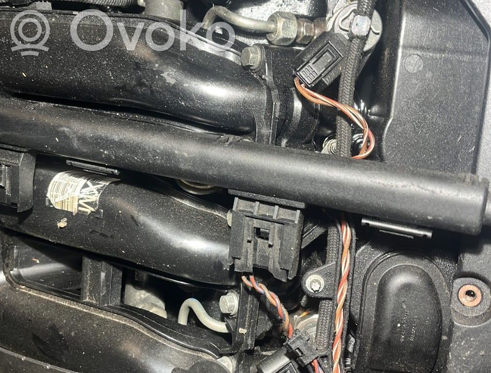 BMW 3 E90 E91 Degvielas maģistrālā caurule 