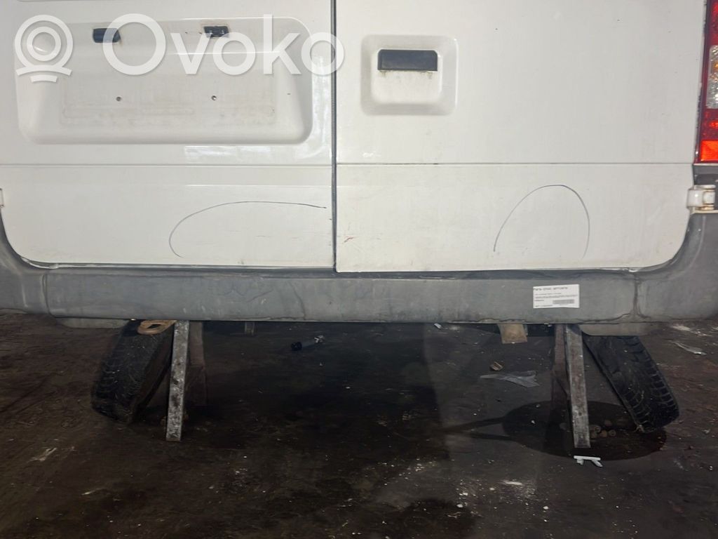 Ford Transit Балка задний бампер 