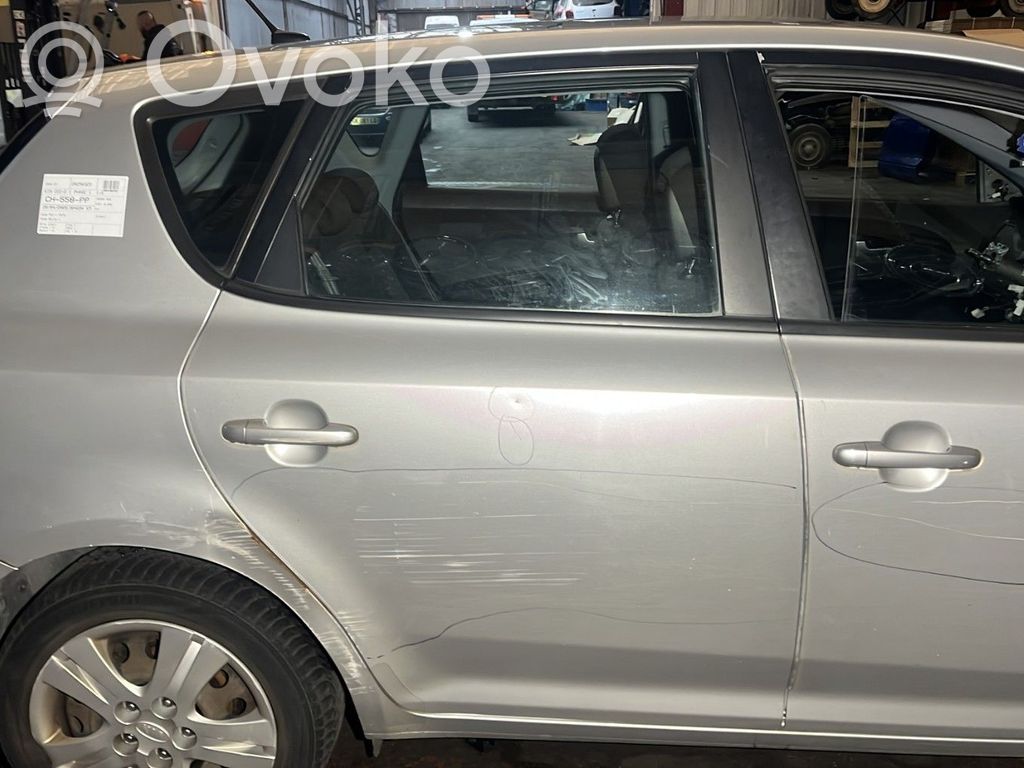 KIA Ceed Galinės durys 