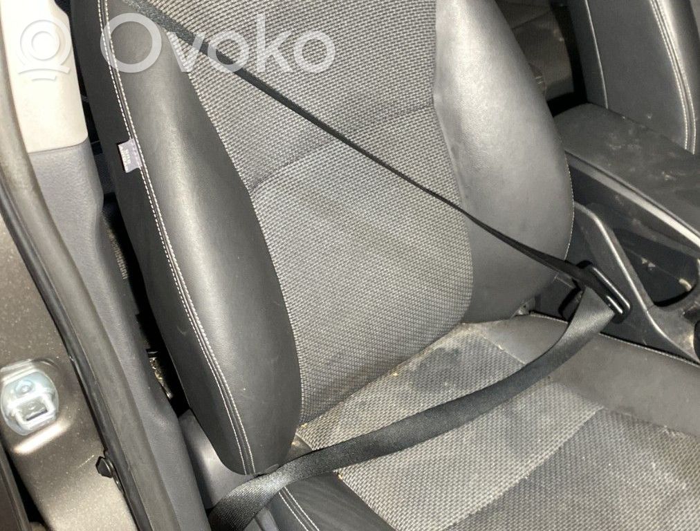Toyota Verso Cinturón delantero 