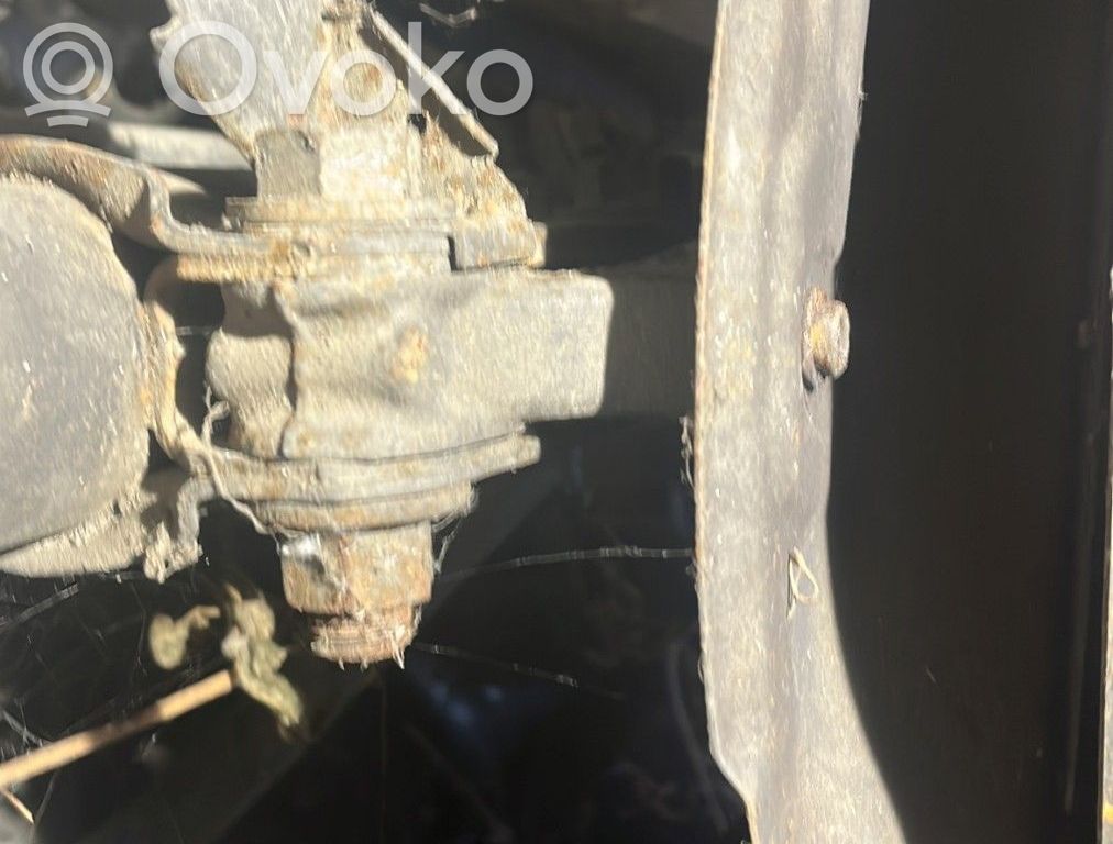BMW X5 E53 Achsschenkel vorne 