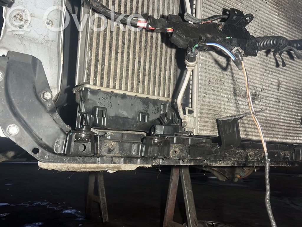 Renault Koleos II Poprzeczka zderzaka przedniego 