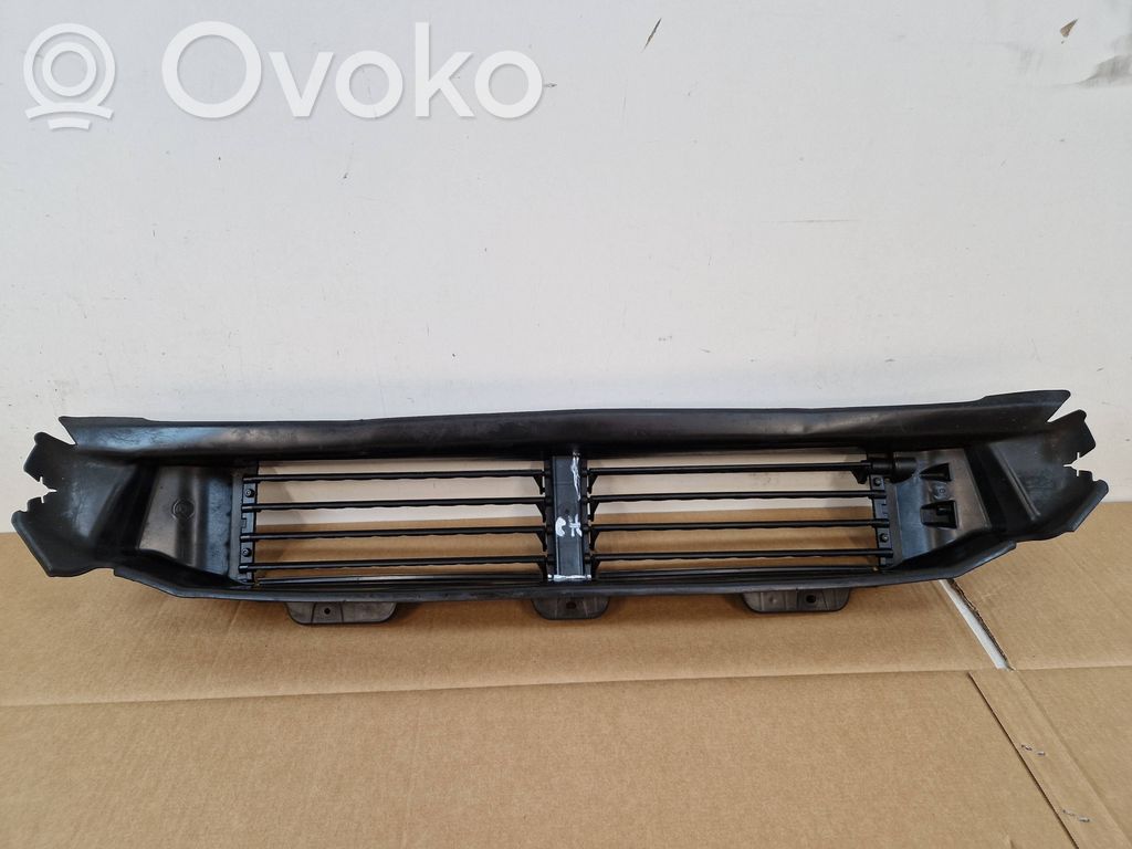 Volvo XC90 Wlot / Kanał powietrza intercoolera 