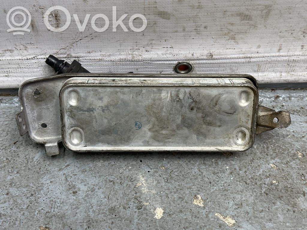 BMW 7 F01 F02 F03 F04 Chłodnica oleju skrzynia biegów 