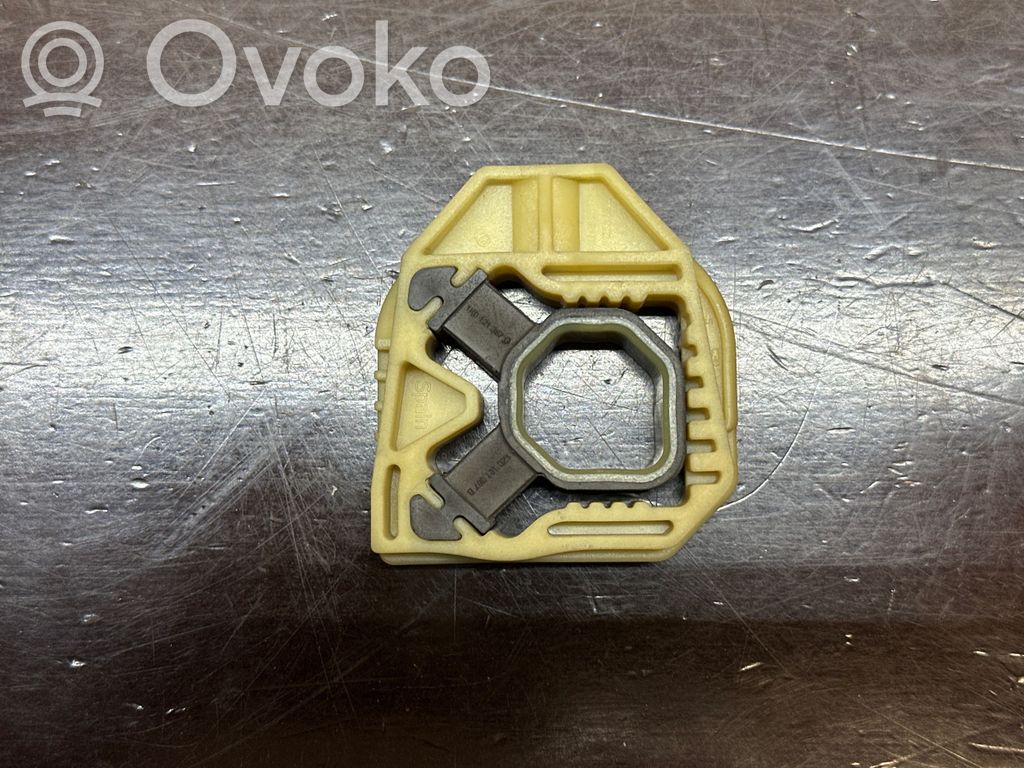 Audi A3 S3 8P Radiator mount bracket 