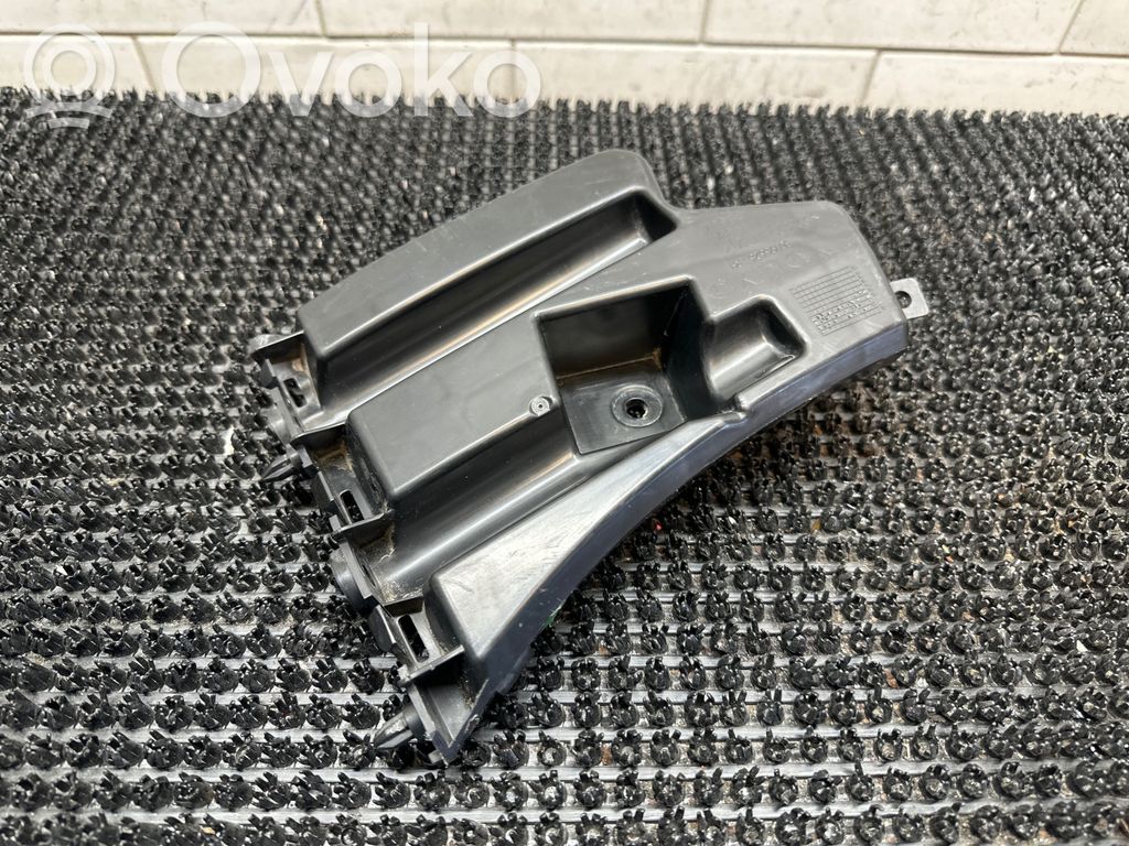 Volvo V60 Front bumper mounting bracket 
