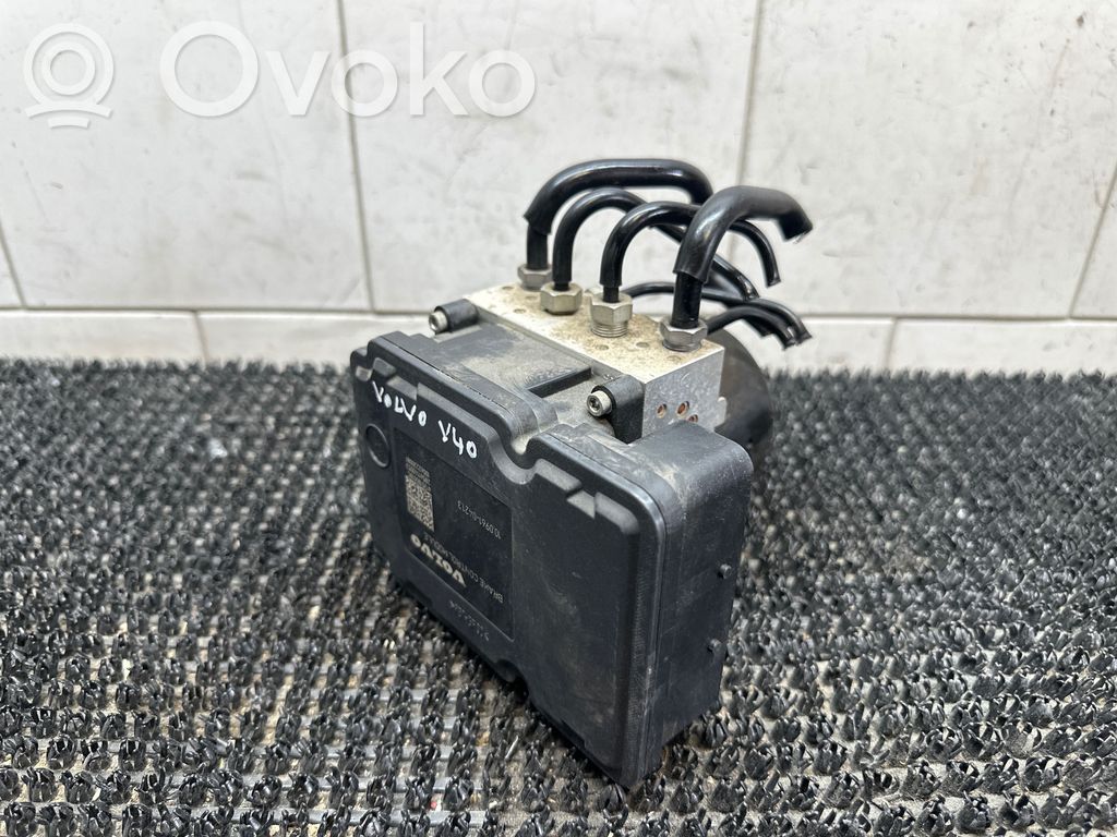 Volvo V40 ABS bloks 