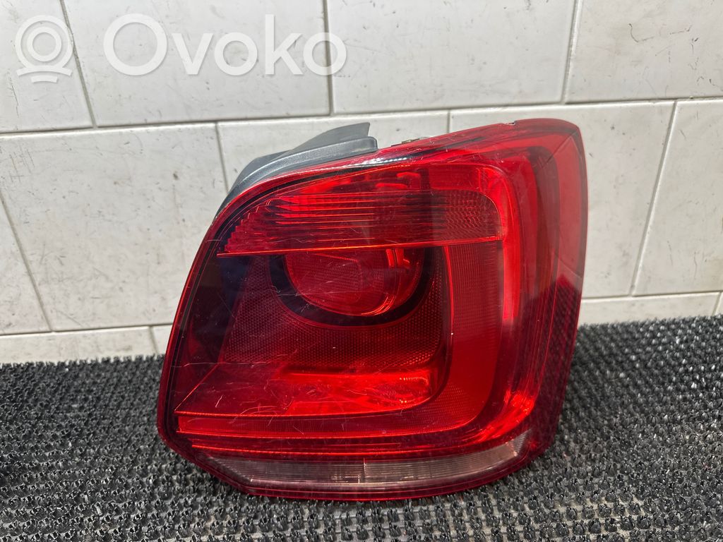 Lampa tylna   6R0945096N,6R0945112B,6R0945096P,6R0945112G