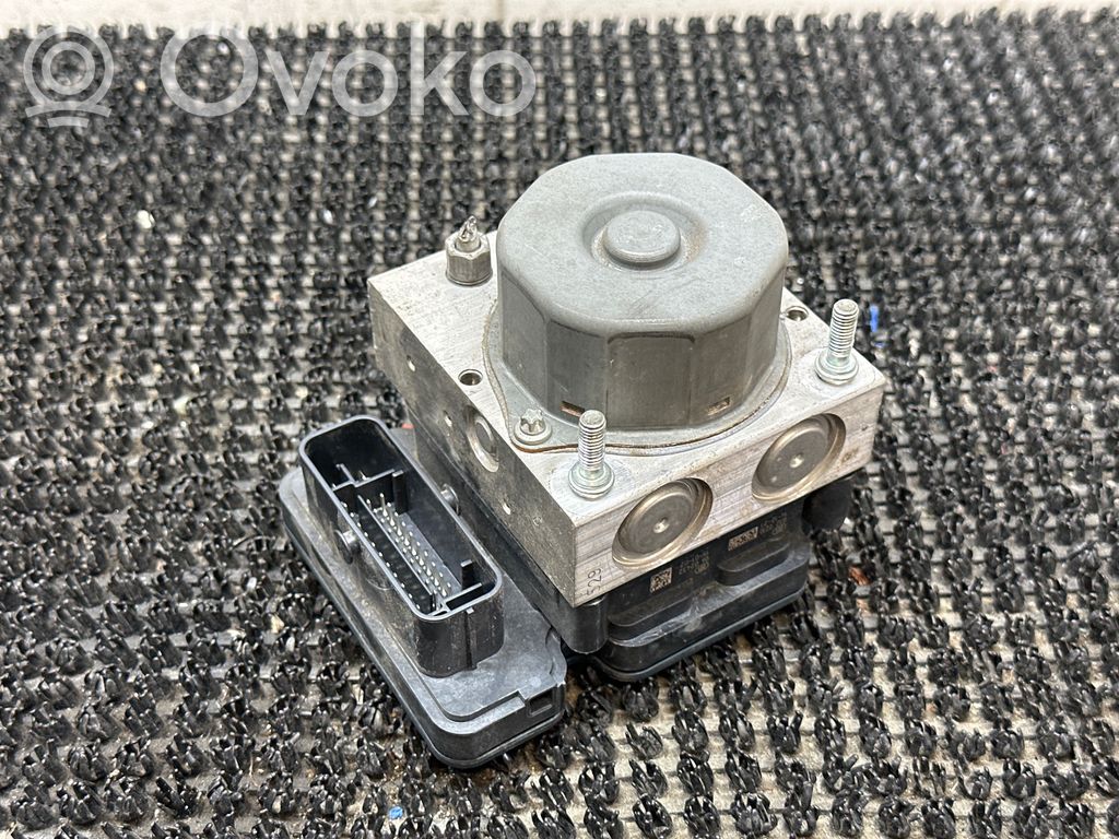 Renault Captur ABS bloks 