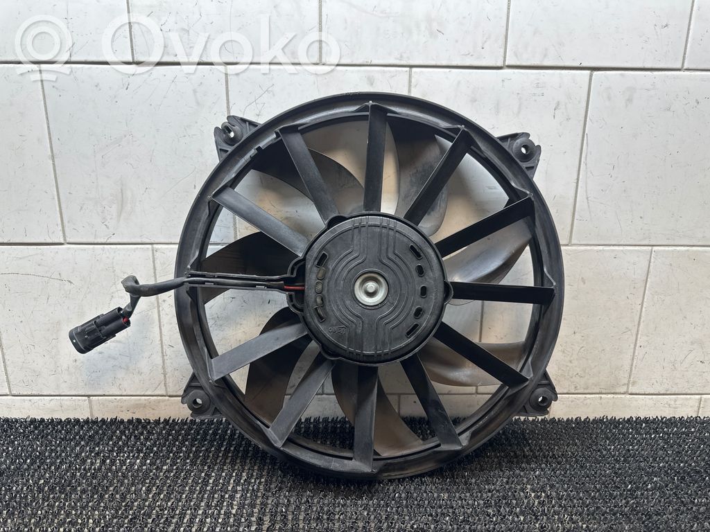 Citroen DS5 Elektrisks radiatoru ventilators 