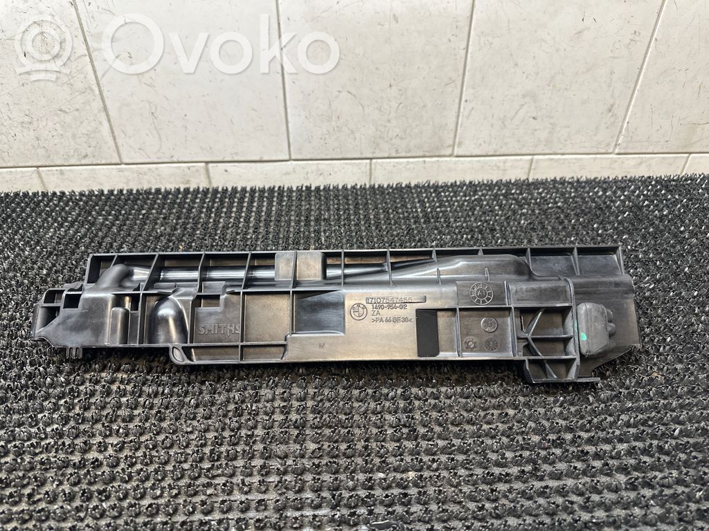 BMW 3 E90 E91 Radiator mount bracket 