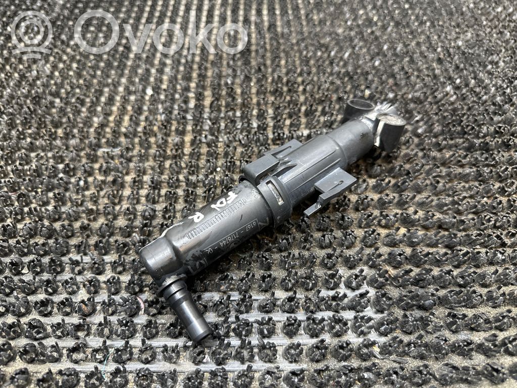 BMW 7 F01 F02 F03 F04 Headlight washer spray nozzle 