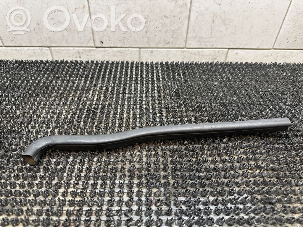 BMW 3 E90 E91 Guma variklio skyriaus 