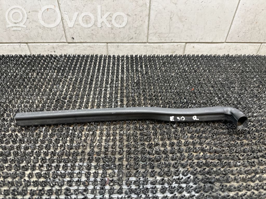 Engine compartment rubber   7159606