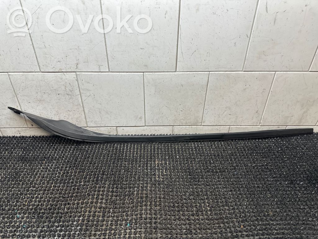 Volvo S60 Windshield trim 
