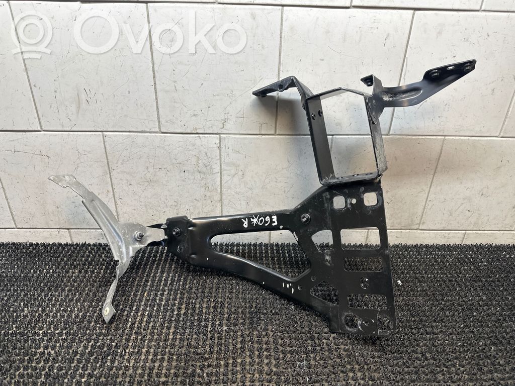 BMW 5 E60 E61 Front bumper mounting bracket 