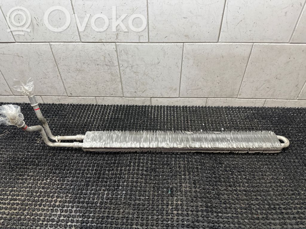 BMW X5 E70 Ohjaustehostimen jäähdytin 