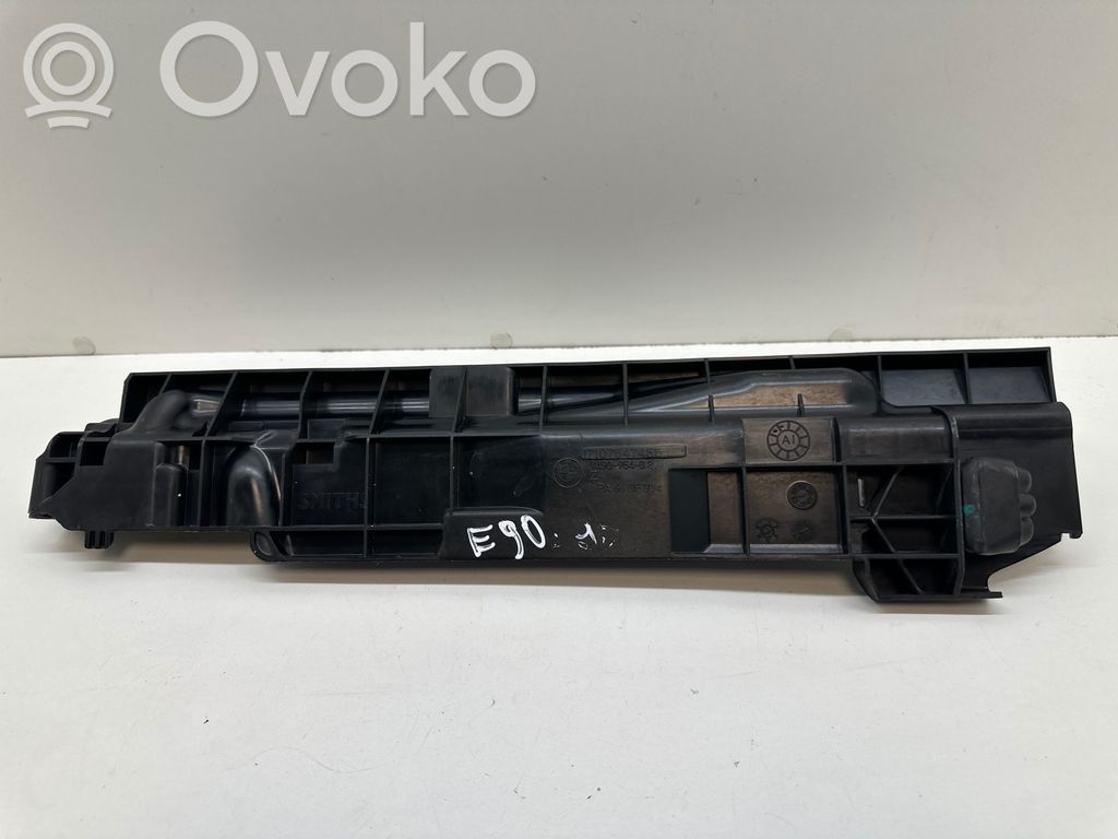 Radiator mount bracket   17107547455,149095402