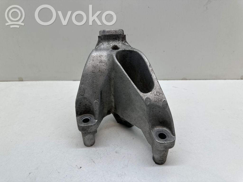 Audi A5 Sportback 8TA Engine mounting bracket 
