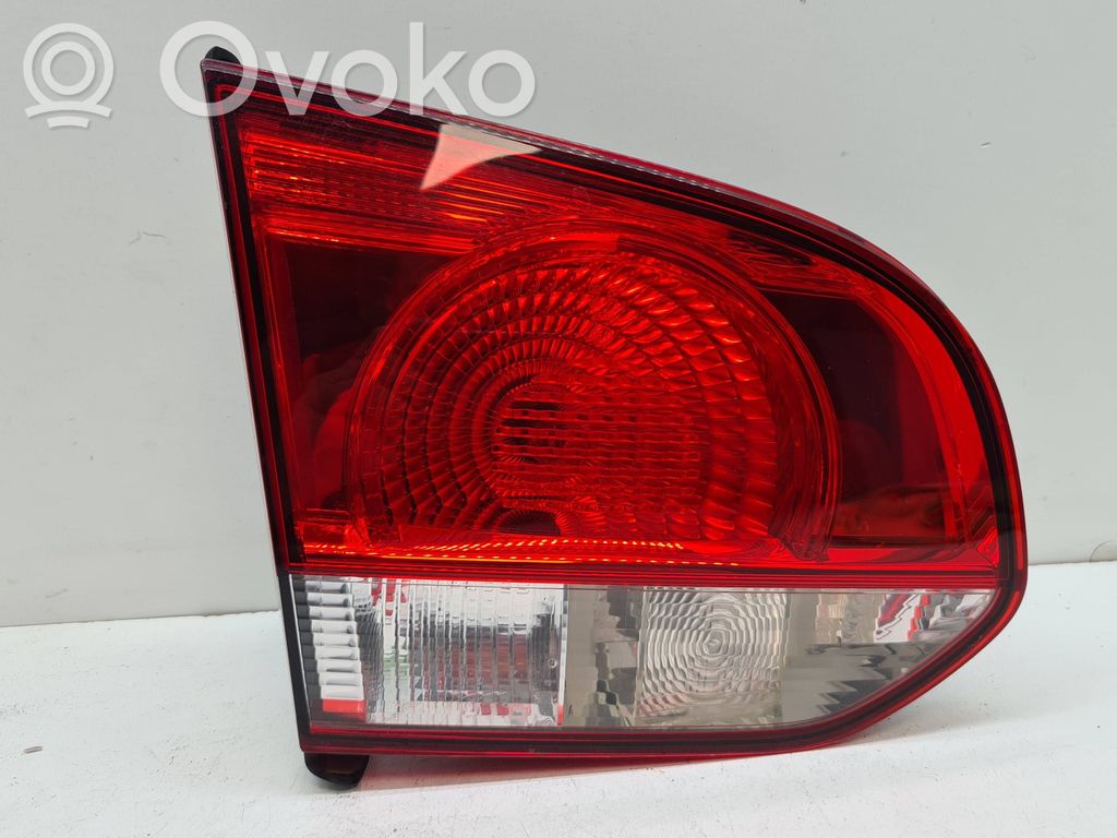 Volkswagen Golf VI Lampă spate în capacul portbagajului 