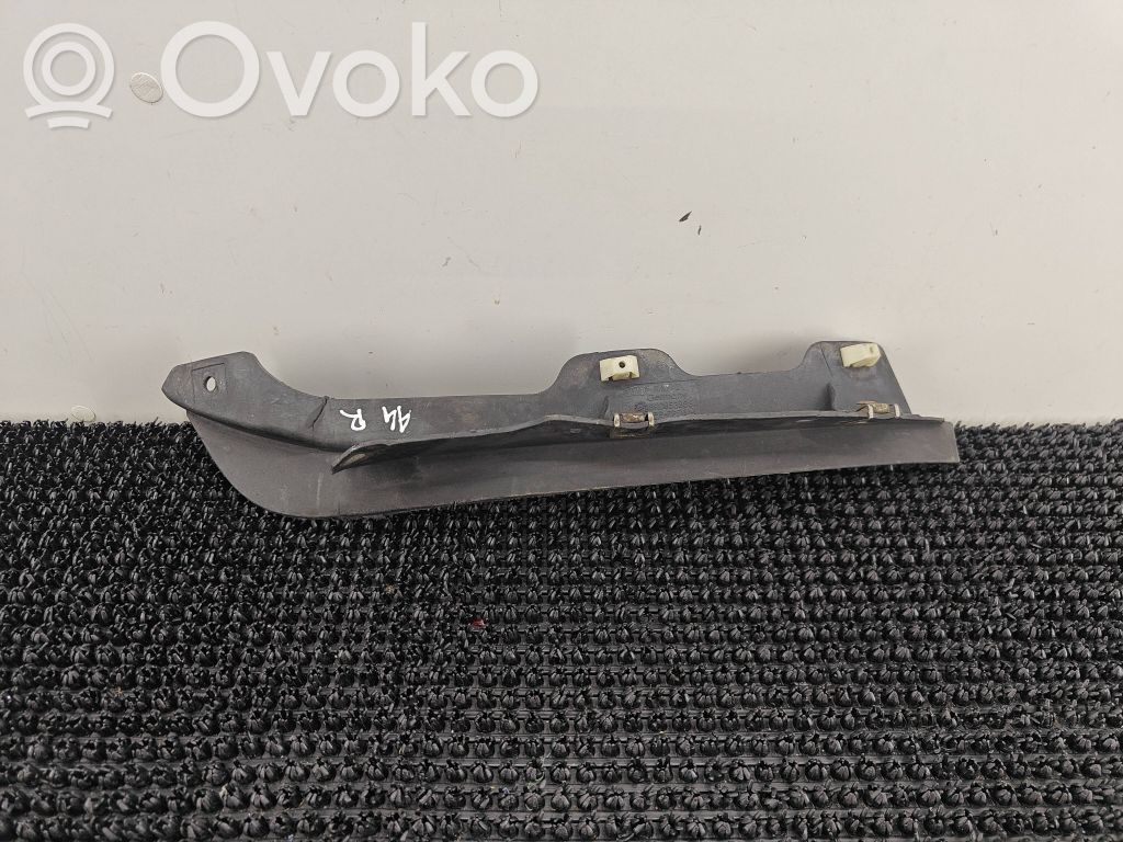 Chlapacze przednie   8K0853888A