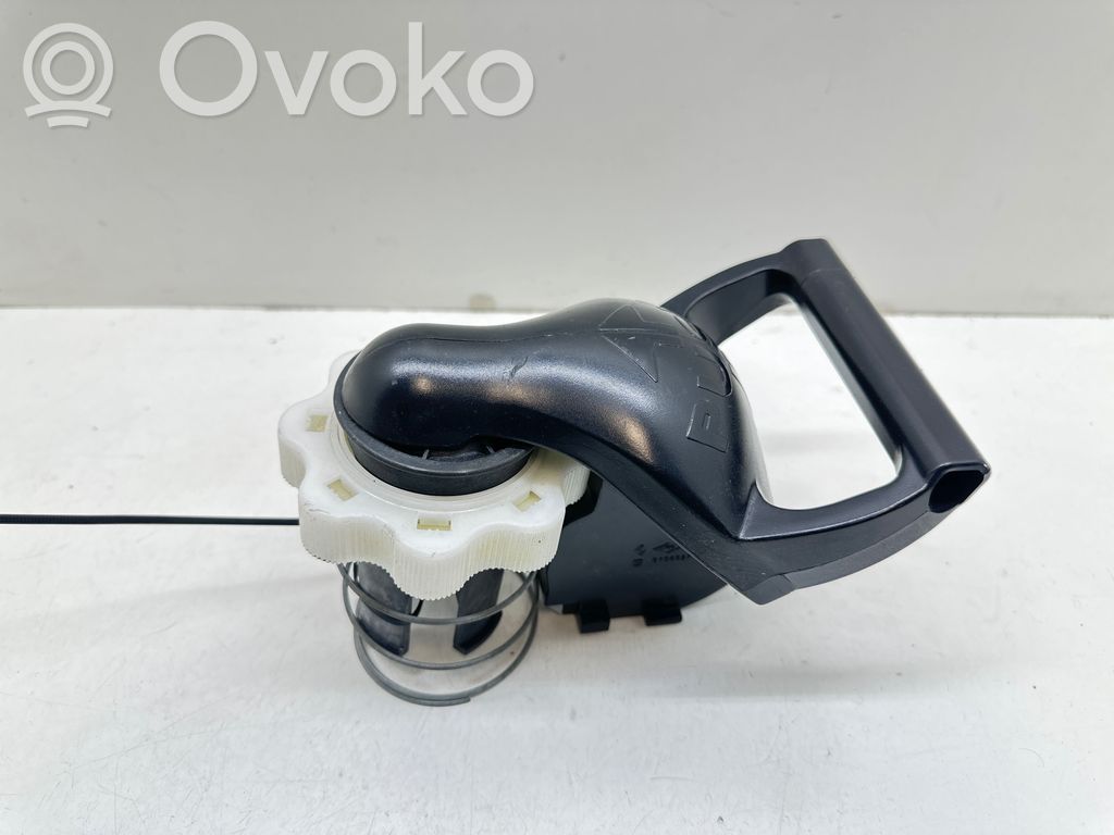 Renault Clio IV Spare wheel mounting bracket 