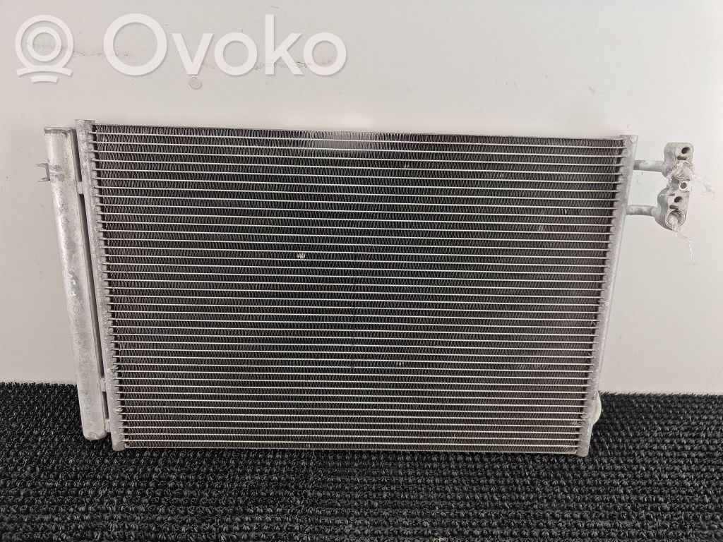 BMW 3 E90 E91 Oro kondicionieriaus radiatorius aušinimo 