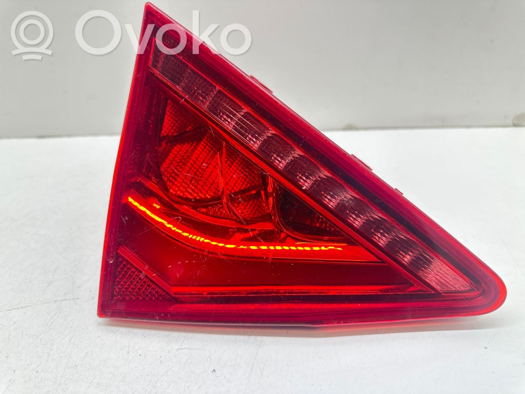 Audi A7 S7 4G Takaluukun takavalot 