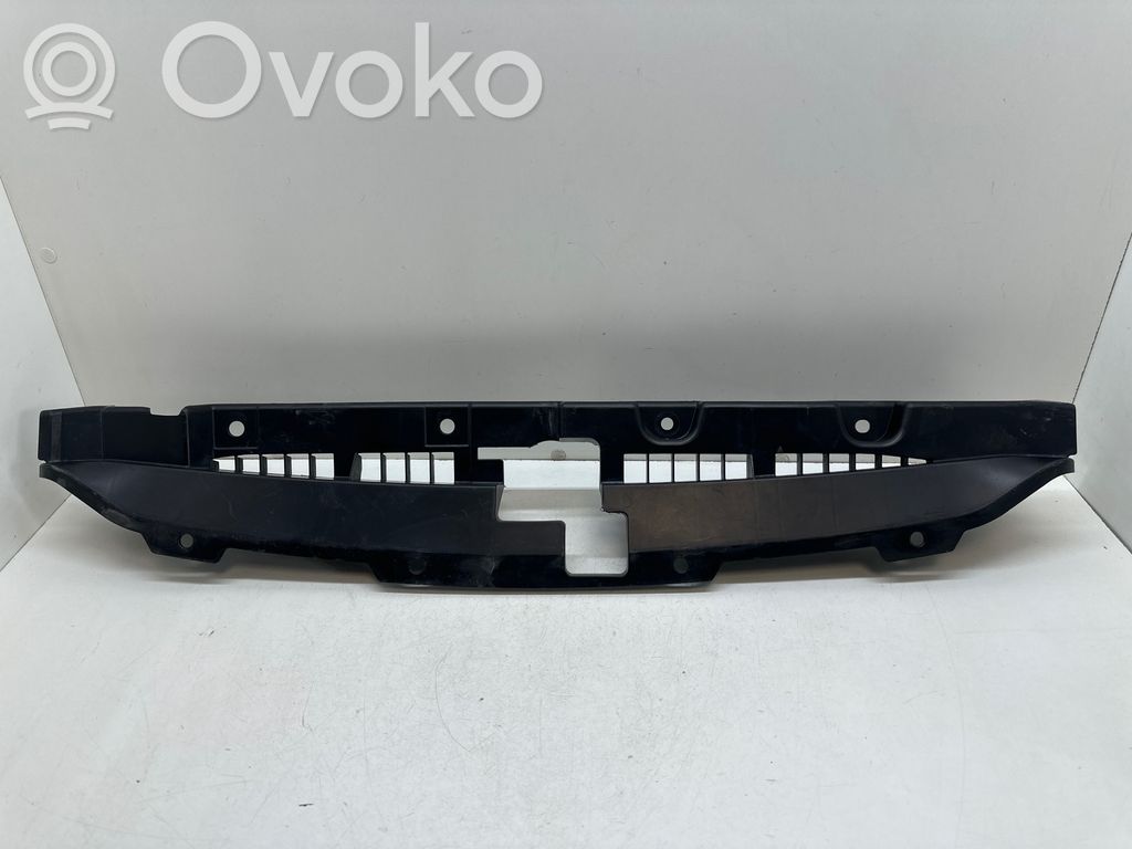 Subaru Legacy Apdaila variklio dangčio spynos 