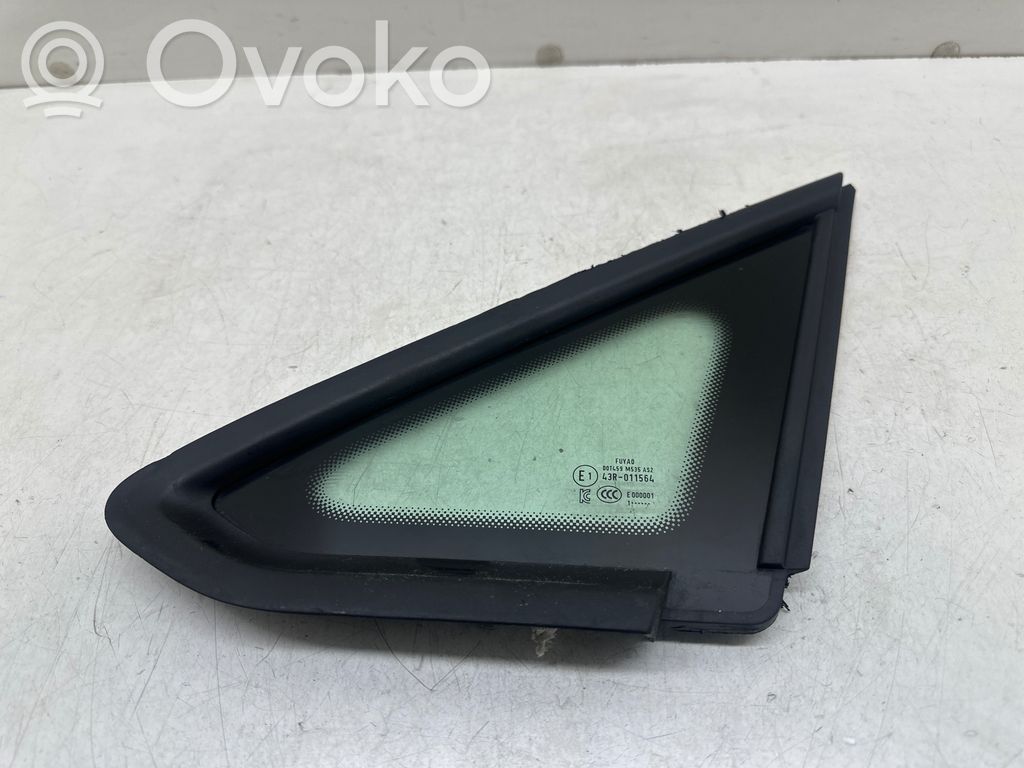 Volkswagen Caddy Front triangle window/glass 
