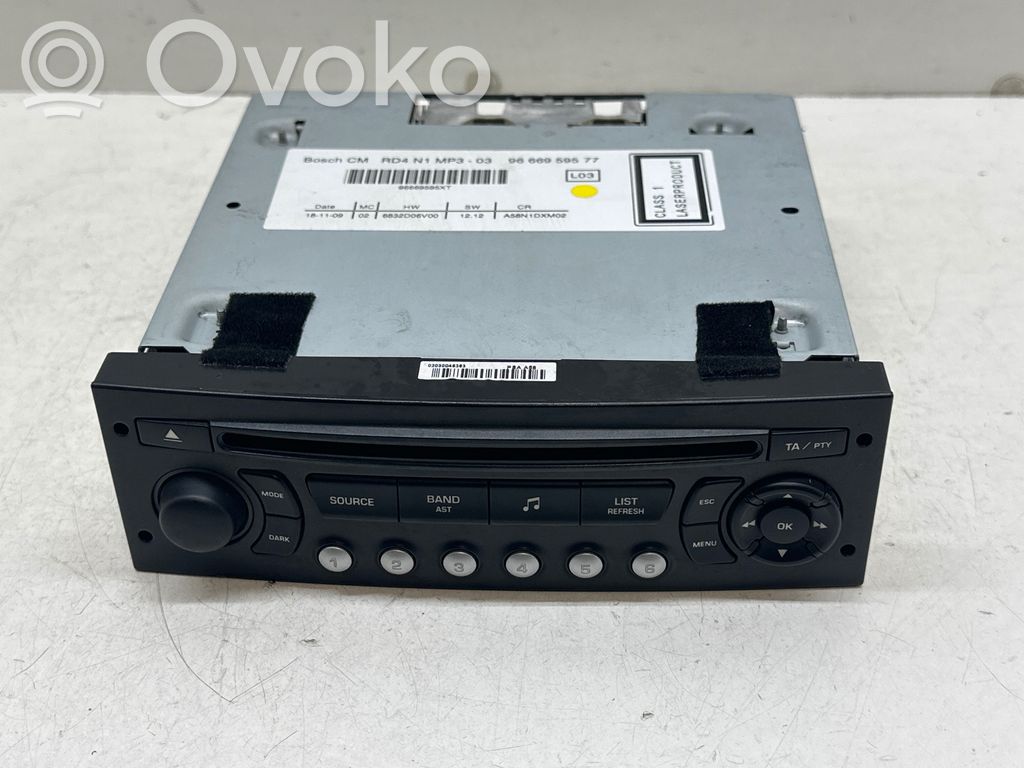 Peugeot 3008 I Panel / Radioodtwarzacz CD/DVD/GPS 