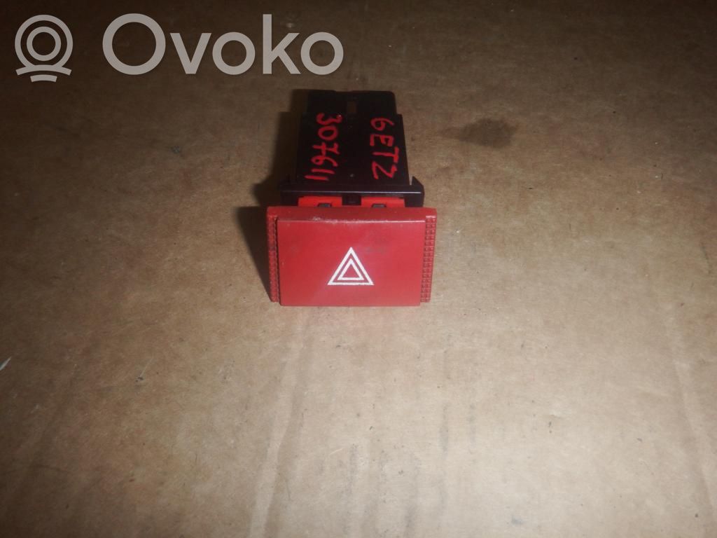Hyundai Getz Hazard light switch 