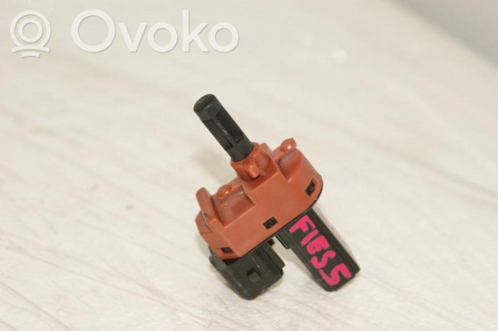 Ford Mondeo Mk III Sankabos pedalo daviklis 