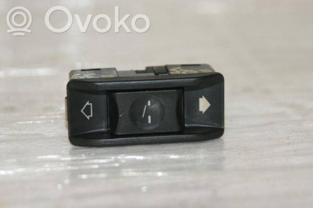 BMW 5 E39 Sunroof switch 