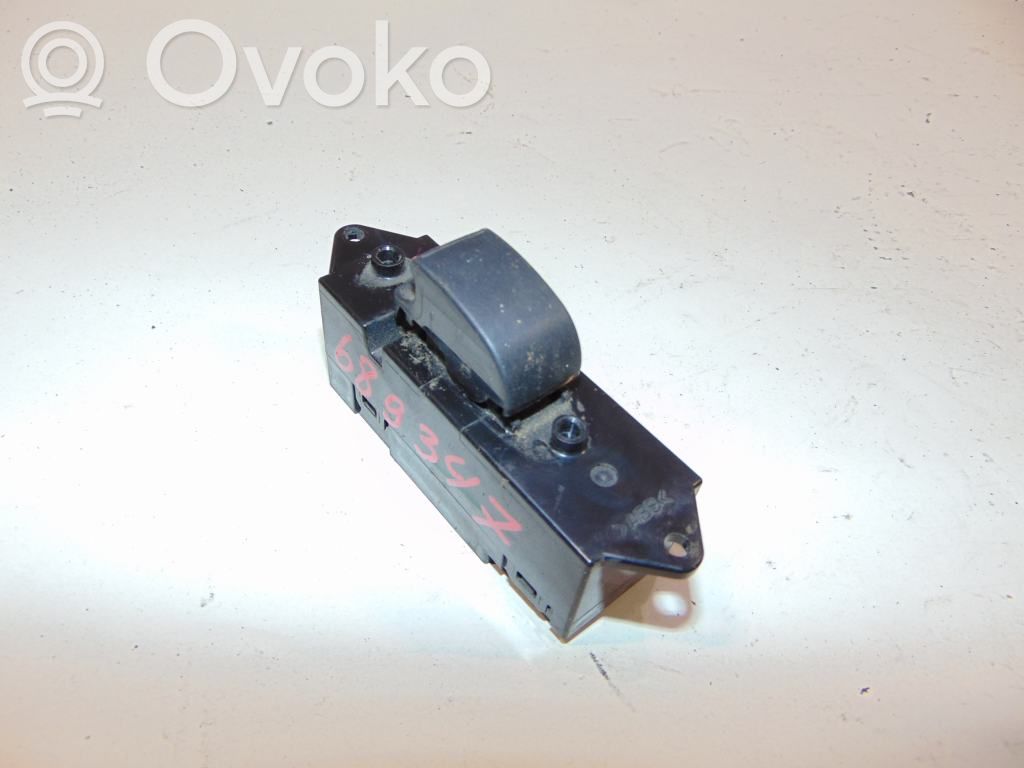 Electric window control switch   8608A101,C8DD514M