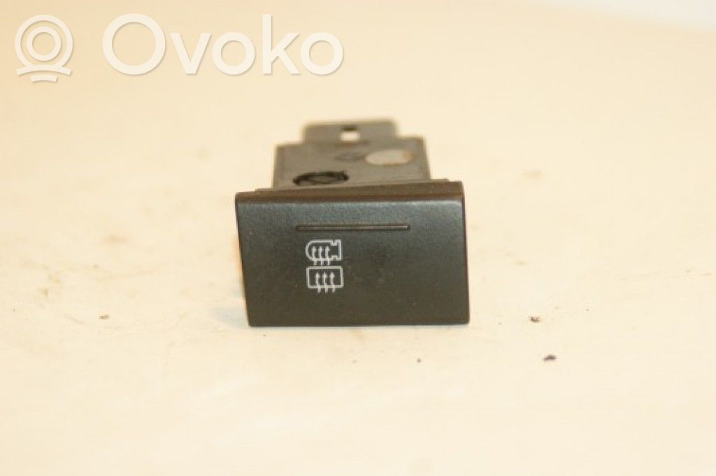 SsangYong Rexton Windscreen/window heater switch 