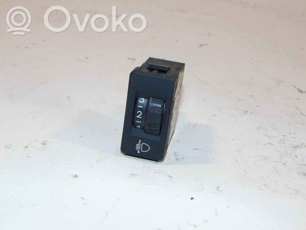 Citroen C3 Headlight level height control switch 