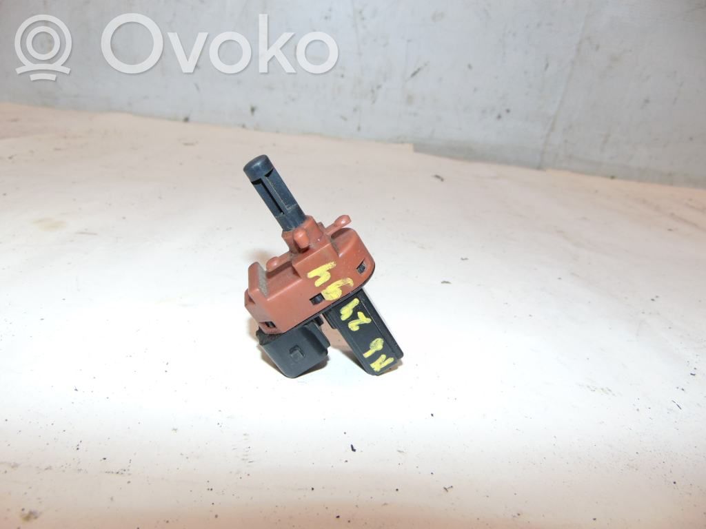 Mazda 6 Clutch pedal sensor 