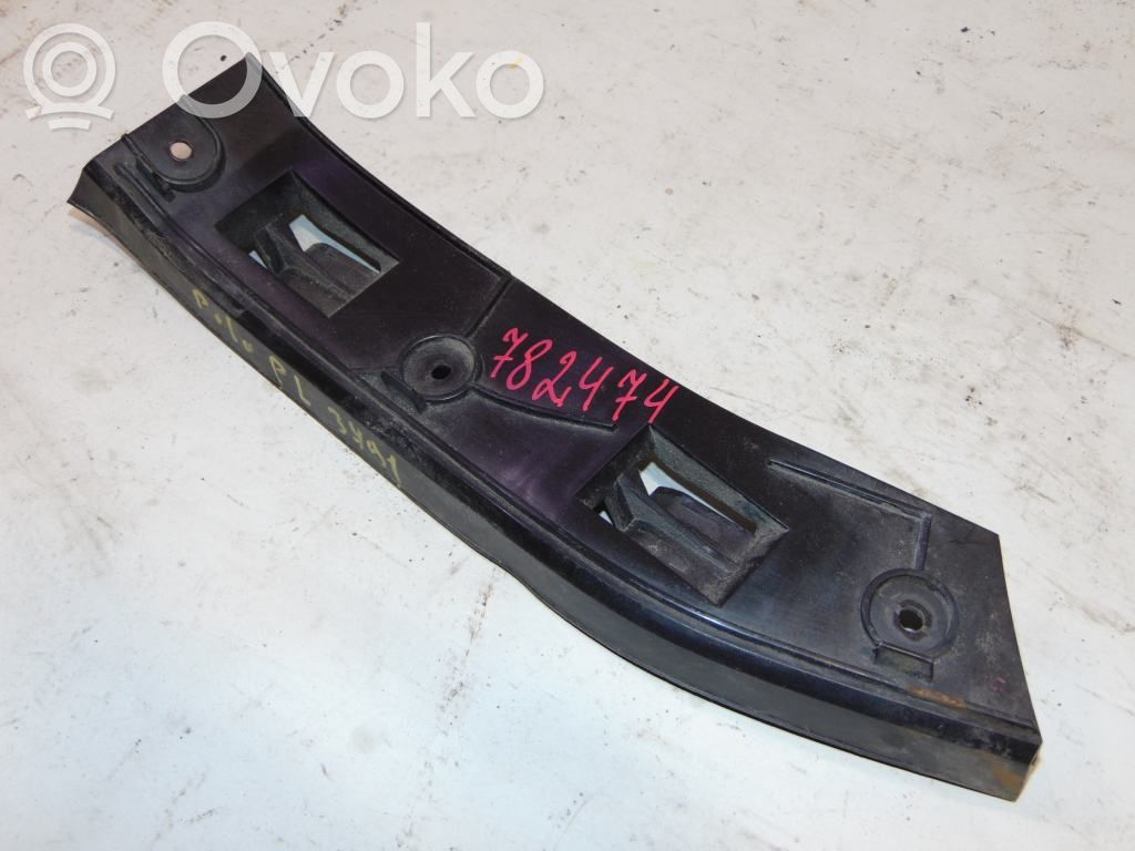 Volkswagen Polo Front bumper mounting bracket 