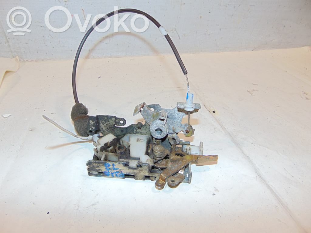 Mercedes-Benz Vito Viano W638 Zamek drzwi przednich 