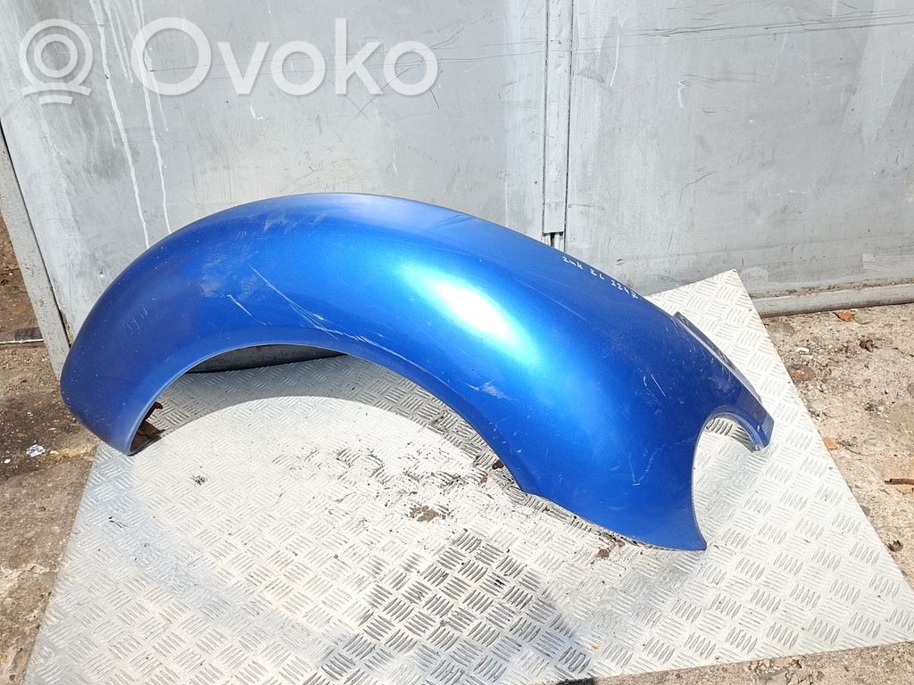 Volkswagen New Beetle Moldura embellecedora del guardabarros trasero 
