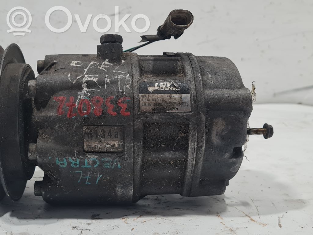Opel Vectra B Air conditioning (A/C) compressor (pump) 