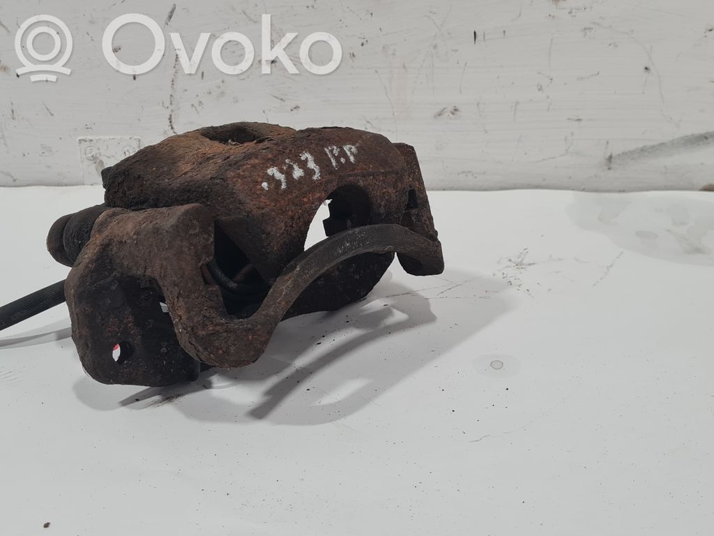Front brake caliper   B2ZC3398Z