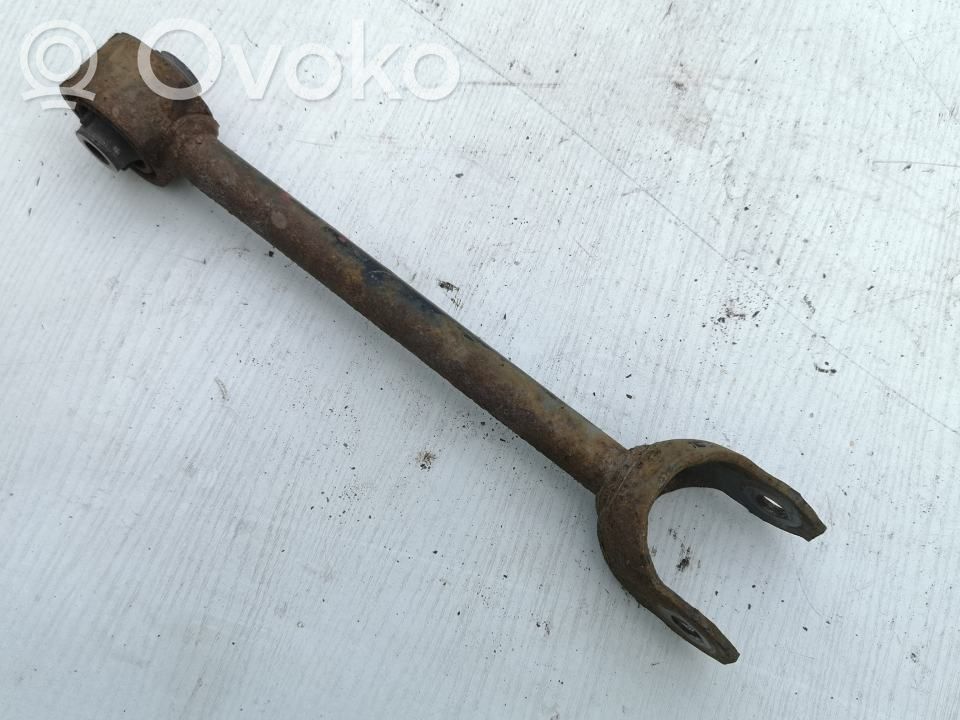 Toyota Camry VIII XV70  Querlenker hinten 