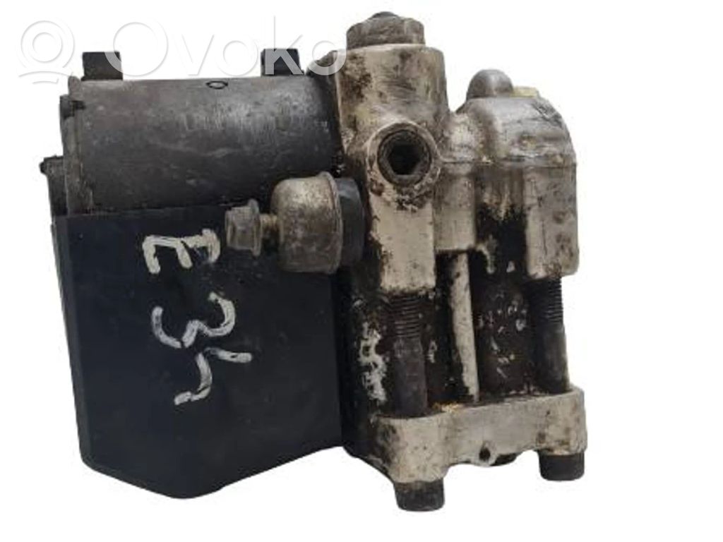 BMW 7 E32 ABS Pump 