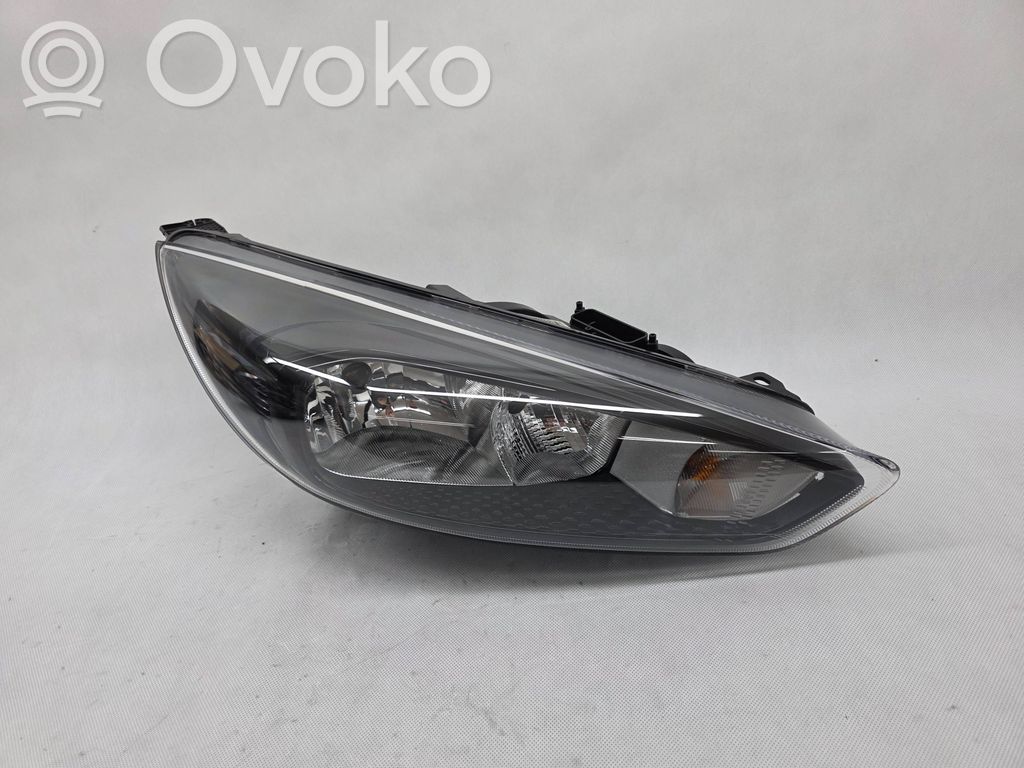 Ford Focus Headlight/headlamp 