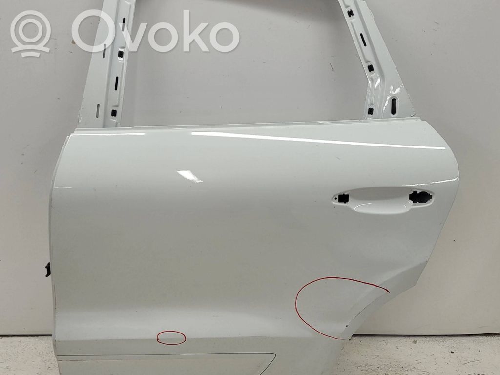 Takaovi   95B833311A