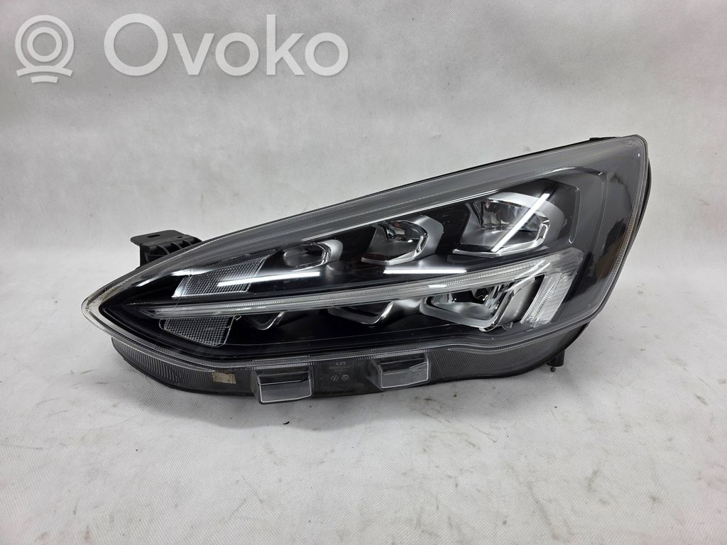 Ford Focus Headlight/headlamp 