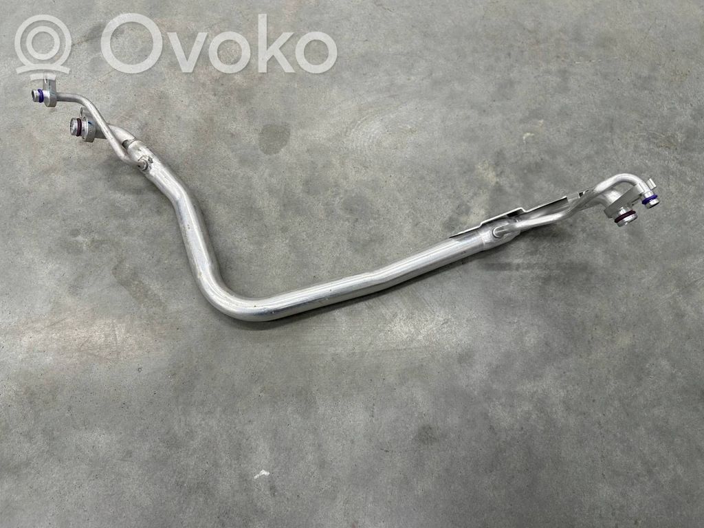 Audi RS3 8Y Ilmastointilaitteen putki (A/C) 